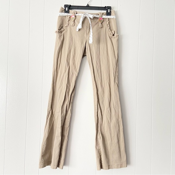 Azona tan low rise flare pants with belt, size medium - Picture 1 of 4